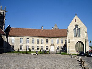 Musée d'art et d'histoire in het voormalig bisschoppelijk paleis