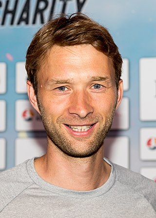 <span class="mw-page-title-main">Simon Rolfes</span> German footballer (born 1982)