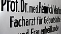 Sprechstundenschild Prof. Dr. med Heinrich Martius – Facharzt für Geburtshilfe – Gynäkologe und Hochschullehrer