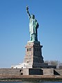 Statue of Liberty (9308725045).jpg