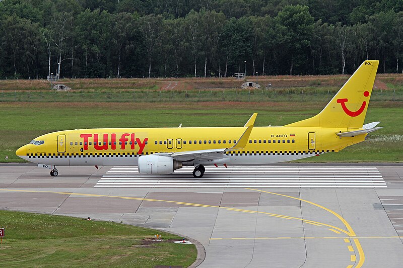 File:TUIfly D-AHFO aircraft.jpg