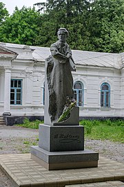 Taras Shevchenko statue. Sedniv.JPG