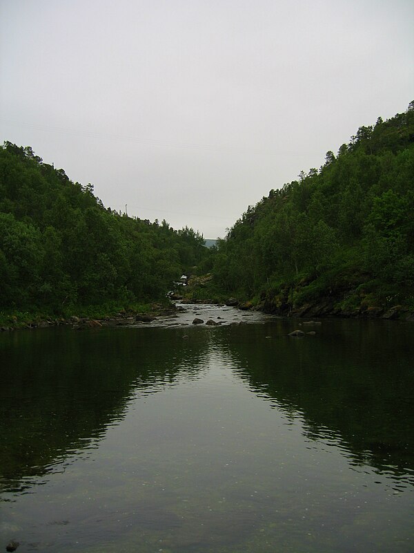 The river Tennevikelva, Skånland.