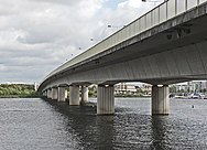 The A4232 road bridge over River Taff.jpg