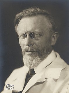 <span class="mw-page-title-main">Jules Tinel</span> French neurologist (1879–1952)