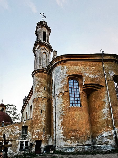 File:Trinity Church Vilnius.jpg