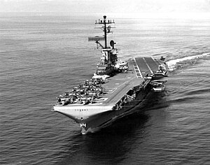 USS Bennington (CVS-20) underway at sea on 5 March 1965 (NH 97581).jpg