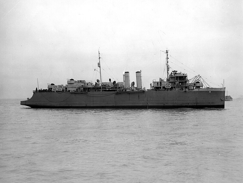 File:USS Weehawken (CM-12) off the Norfolk Naval Shipyard, Virginia (USA), on 3 March 1943 (L45-303.05.02).jpg