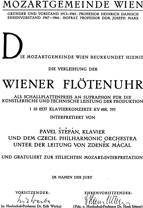 Wiener Flötenuhr (en) 1971.