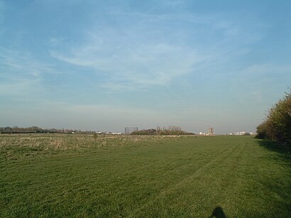 How to get to Wormwood Scrubs Park with public transport- About the place