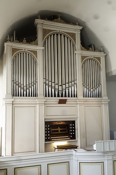 File:Zeithain-Lorenzkirch, St. Laurentiuskirche, Jehmlich-Orgel, Orgelansicht.jpg