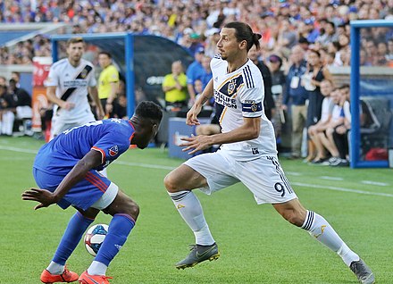 Ibrahimović playing with the LA Galaxy in 2019.