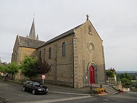 Juvigny-sous-Andaine'deki kilise