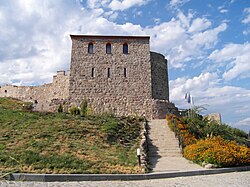 Изглед към крепостта Перистера