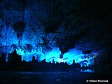 Cueva de la flauta de caña (2)