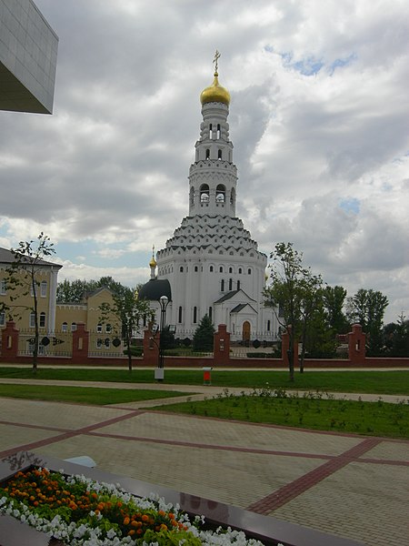 File:Храм святых апостолов Петра и Павла в п. Прохоровка.jpg