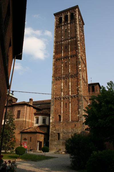 File:0051 - Milano - Sant'Ambrogio - Campanile dei canonici - sec XII-1889 - Foto Giovanni Dall'Orto 25-Apr-2007.jpg