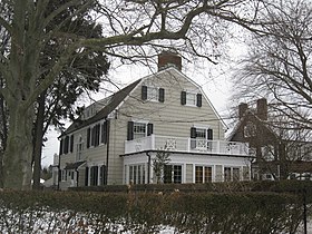 Het huis aan Ocean Avenue 112 in Amityville, 6 februari 2010.