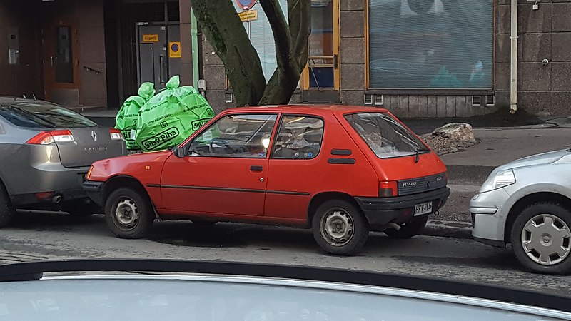 File:1991 Peugeot 205 1.4.jpg