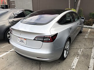 201803 Silver Tesla Model 3 04