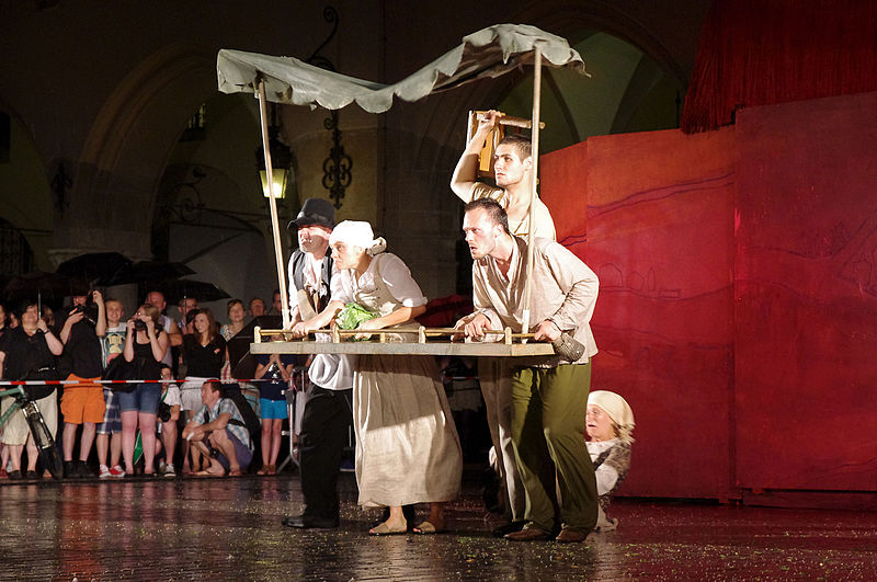 File:25. Ulica - Teatr Gry i Ludzie - Ballada o Janie Wnęku - 20120708 5839.jpg