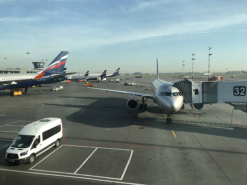 File:Aéroport de Moscou-Cheremetievo en mai 2018 (2018-05-15) - 1.JPG