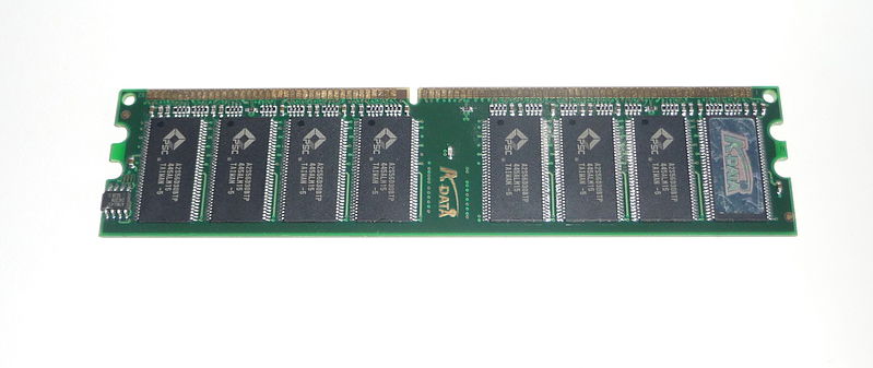 File:A-Data 256MB PC3200 400Mhz DDR RAM (4).jpg