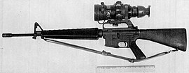 AN/PVS-4 смонтированный на винтовке M16A1