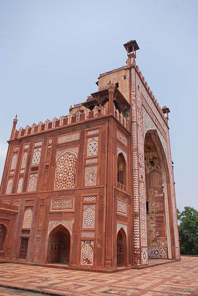 File:Akbar's Tomb 19.jpg