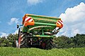 Amazone ZA-M 1001 fertilizer spreader