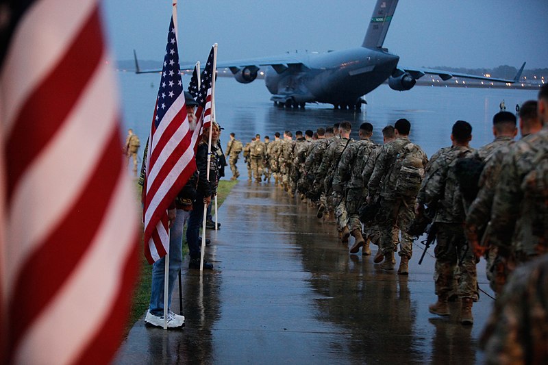 File:American Paratroopers deploy to Middle East, January 2020.jpg