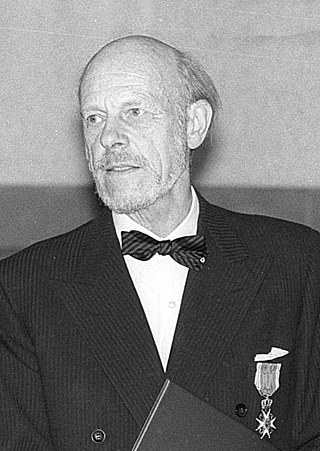 <span class="mw-page-title-main">Arne E. Holm</span>