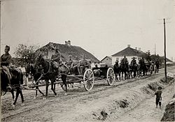 Artillería de campo camino a la posición, Viena, Primera Guerra Mundial.