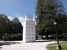 Autoportrait, installée au parc de l'Amérique-française à Québec, au Canada en 2018. Elle reprend les formes de Dialogue avec l'histoire démolie en 2015.