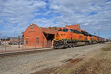 Santa Fe depot BNSF 7256 Leads Grain In GainesvilleTX.jpg