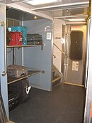 手荷物スペースが設けられた乗降ドア付近　2012年