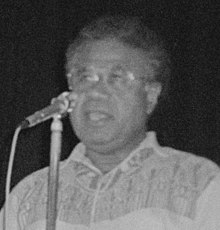 Bavadra in Sydney, April 1988 (cropped).jpg