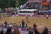 Deutsch: Beachhandball bei den Olympischen Jugendspielen 2018; Tag 6, 12. Oktober 2018; Mädchen, Hauptrundenspiel – Ungarn-Niederlande 2:1 English: Beach handball at the 2018 Summer Youth Olympics at 12 October 2018 – Girls Main Round – Hungary-Netherlands 2:1