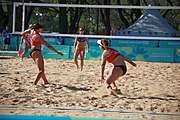 Deutsch: Beachvolleyball bei den Olympischen Jugendspielen 2018; Tag 8, 14. Oktober 2018; Mädchen, Achtelfinale – Bolivien-Puerto Rico 0:2 (18–21/18–21 ) English: Beach volleyball at the 2018 Summer Youth Olympics at 14 October 2018 – Girls Round of 16 – Bolivia-Puerto Rico 0:2 (18–21/18–21 )