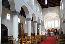 Interior view of the Church of Saint Remaclus Belgique - Ocquier - Saint-Remacle - 06.jpg