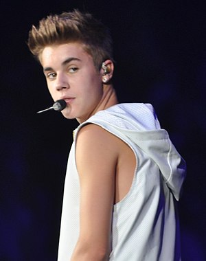 Justin Bieber: Wczesne lata, Kariera w mediach, Wizerunek