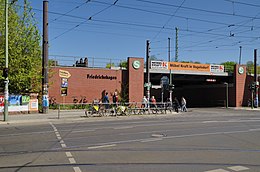 Berlin-Friedrichshagen - S-Bahn Haltestelle.jpg