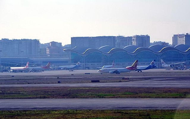 Aircraft movement is increasing rapidly post-2011 at Chongqing Jiangbei International Airport.