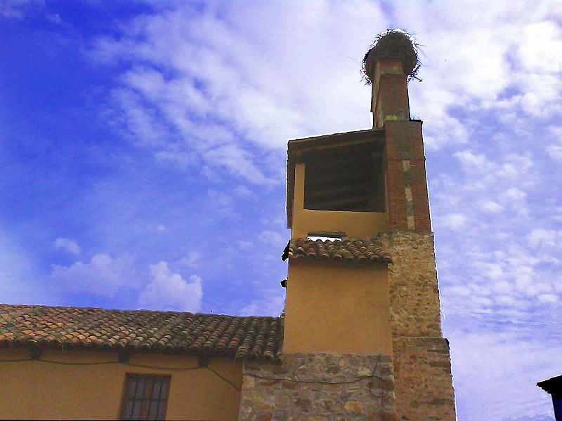 File:Campanario de la Iglesia de Santiago del Molinillo.jpg