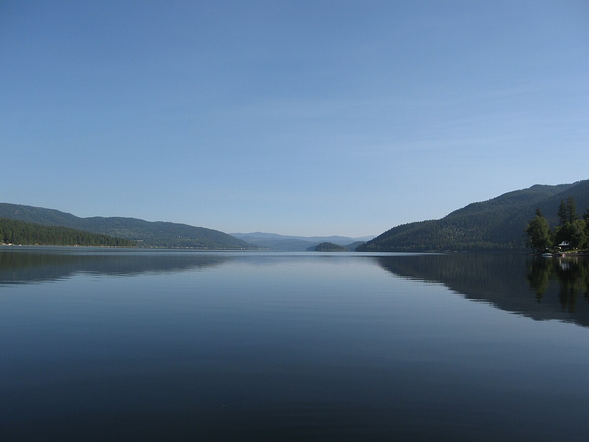 Canim Lake (British Columbia) - Wikipedia