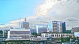 Centre ville Yaoundé Cameroun.jpg