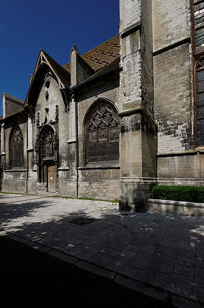 File:Church - Troyes, France (6215075185).jpg