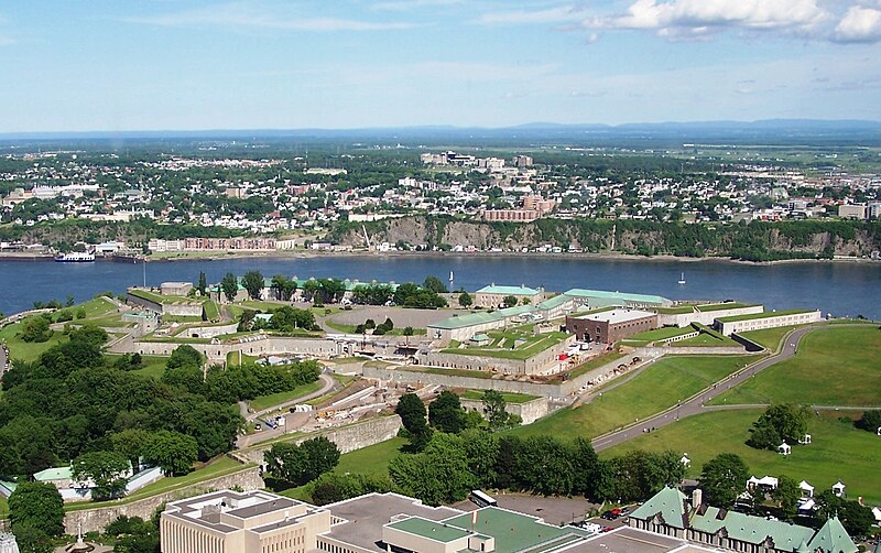 File:Citadelle Quebec.jpg