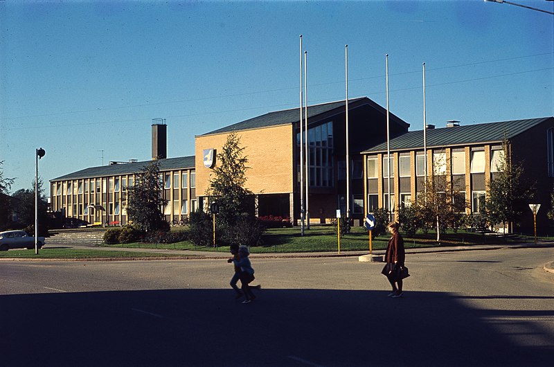 File:City Hall in Tikkurila, Vantaa, Finland in 1965.jpg