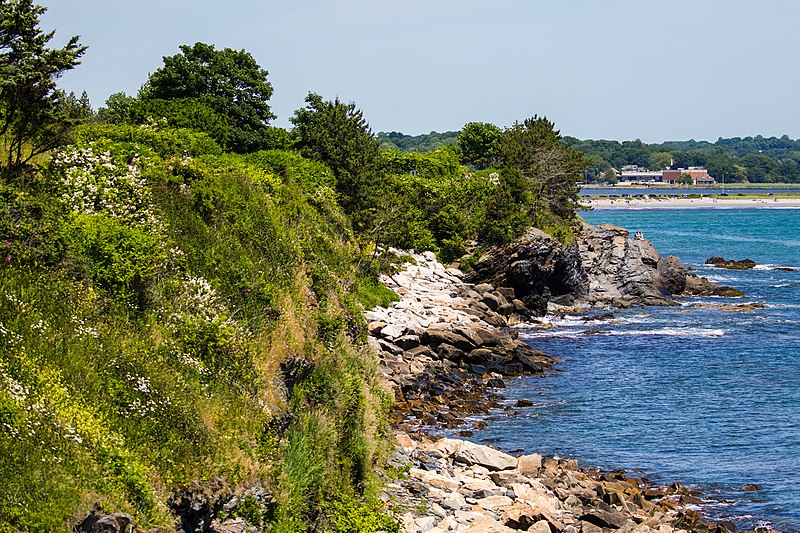 File:Cliff Walk, Newport, RI - 51291460465.jpg